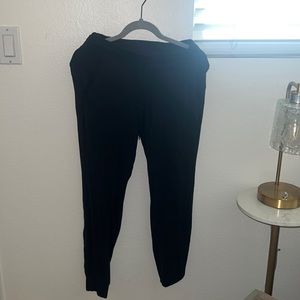 Lululemon joggers